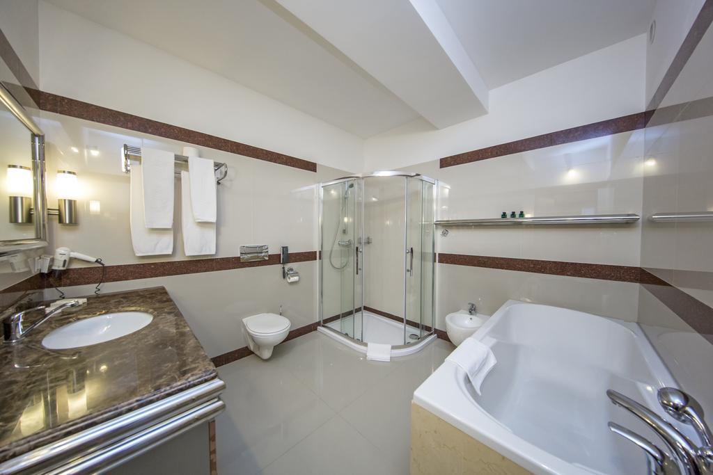 Hotel Golebiewski Wisla Luaran gambar
